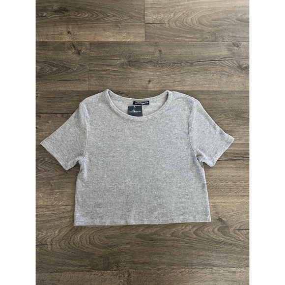 Brandy Melville Tops - BRANDY MELVILLE RIBBED TEE